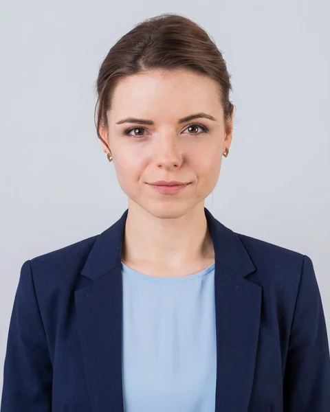 Professional headshot made with AI from the selfie: Classic grey · suit, women’s cut
