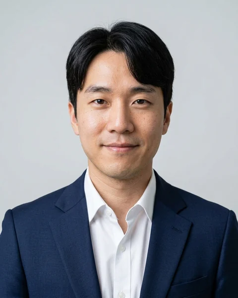 AI 프로필 사진 예시: 연회색 · 정장, 남성용